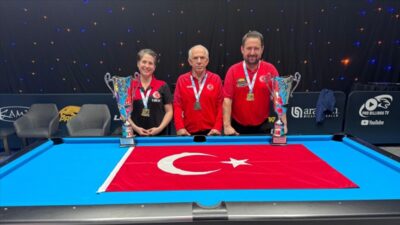 Hollanda'da düzenlenen Avrupa Pool Bilardo Şampiyonası'nda Sinem Kökten kadınlar, Ferdi