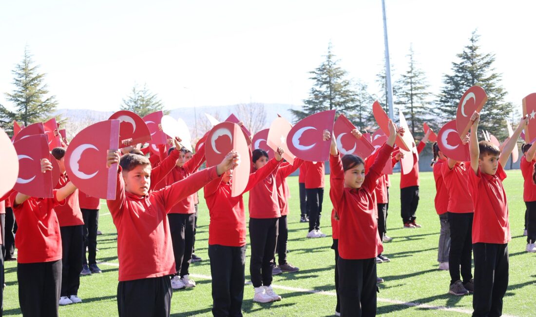 Bayat’ta Cumhuriyetimizin 102. yıl dönümü, büyük bir coşku ve gururla