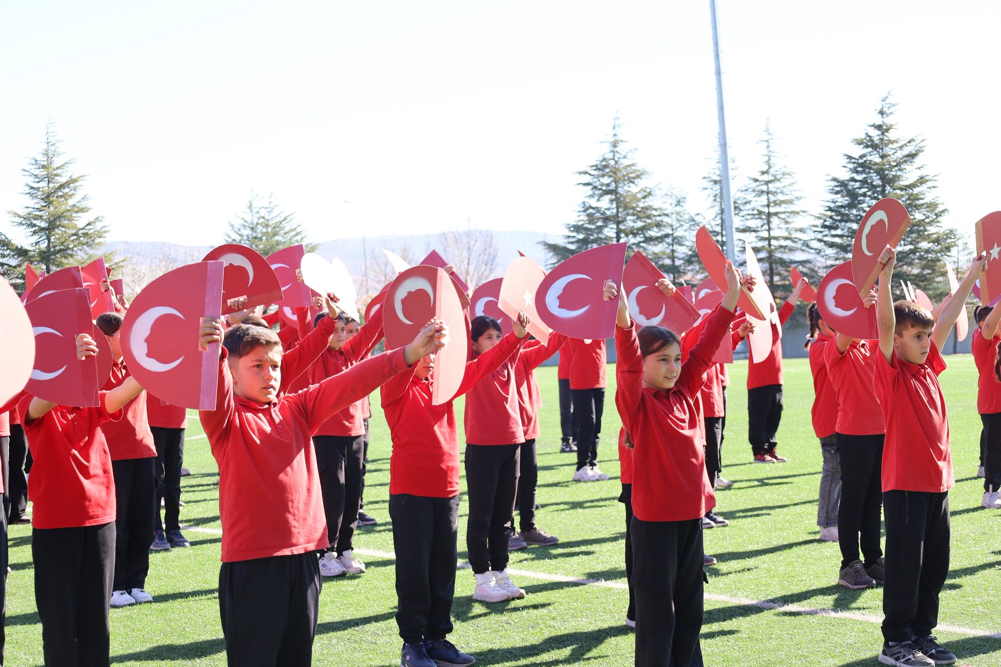 Bayat’ta Cumhuriyetimizin 102. yıl dönümü, büyük bir coşku ve gururla