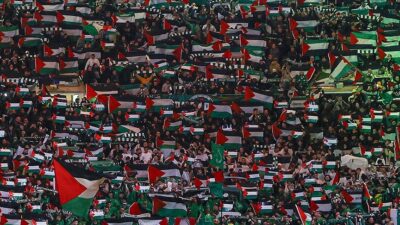 İspanya'nın Barcelona Kulübü, İsrail temsilcisi Hapoel Bank Yahav Jerusalem’in 15