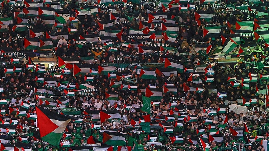 İspanya'nın Barcelona Kulübü, İsrail temsilcisi Hapoel Bank Yahav Jerusalem’in 15
