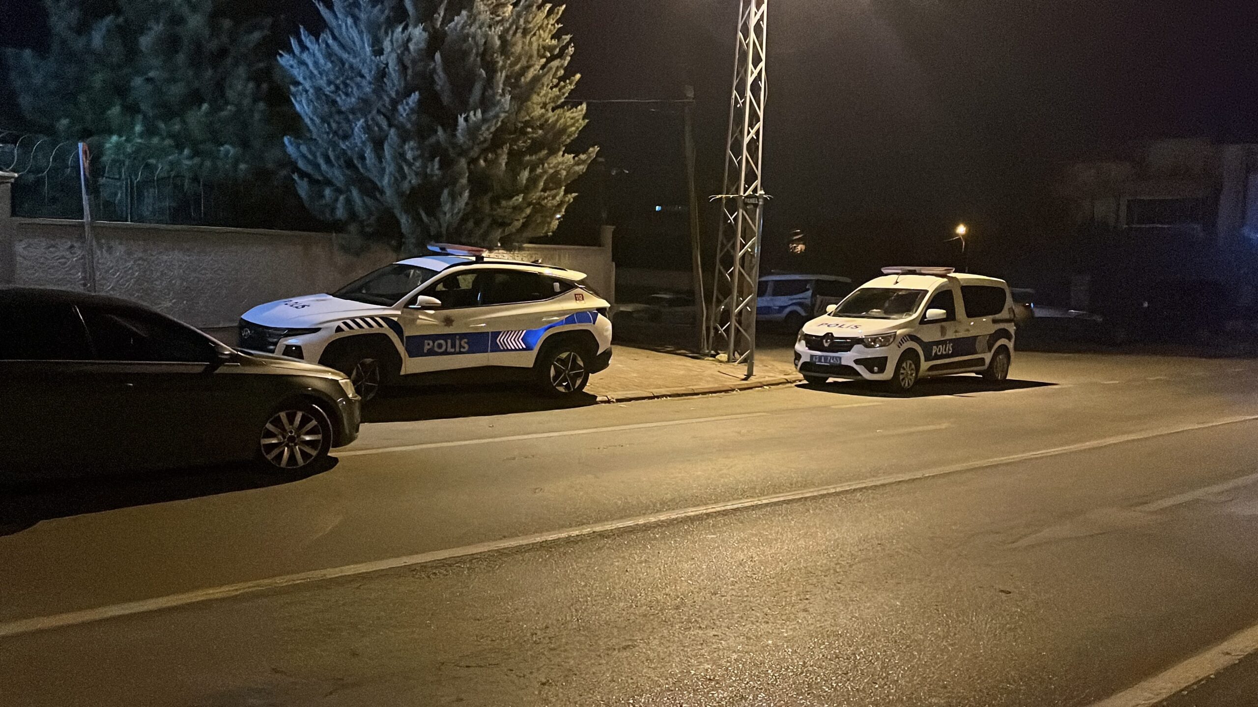  Konya'da aralarında husumet bulunan şahıs tarafından sırtından bıçaklanan genç hayatını