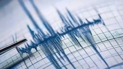 Balıkesir Sındırgı ilçesinde 6.1 büyüklüğündeki ana depremin ardından artçı sarsıntılar