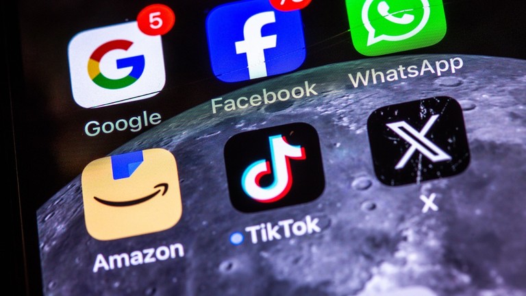 İsrail’in Google ve Amazon ile yaptığı devasa anlaşmanın gizli detayları ortaya çıktı ABD'li teknoloji devleri, Batı Kudüs'ün kendi ürünlerini kullanmasını, hizmet şartlarını