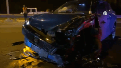 Bilecik'in Bozüyük ilçesinde, otomobiliyle seyir halindeyken kalp krizi geçiren sürücü