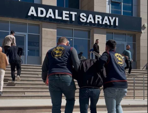 Uyuşturucu ticaretinden hakkında 25 yıl 9 ay hapis cezası bulunan
