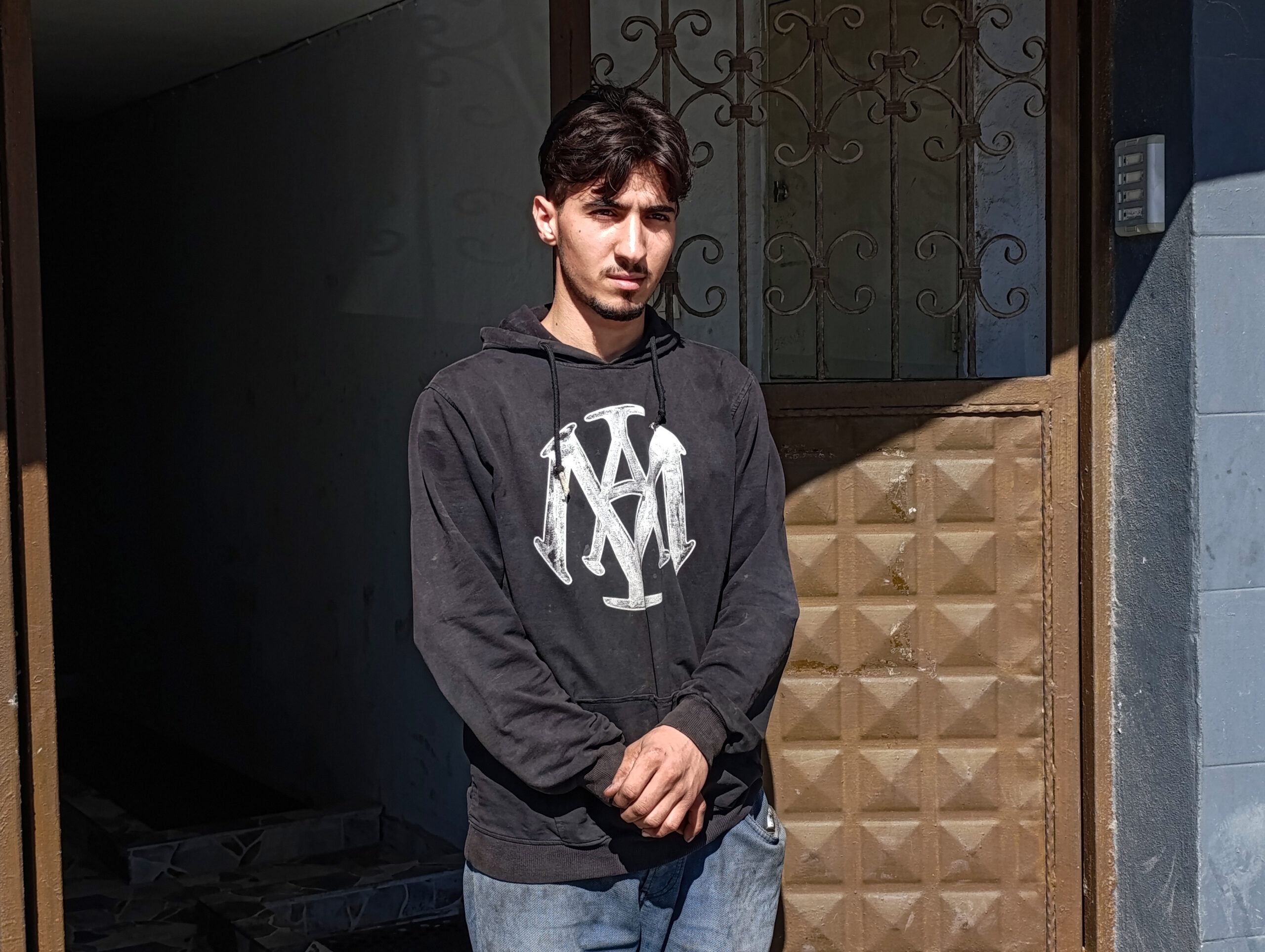 Adana'da oto tamircisi Mustafa Hacali'nin (20), borçlanıp taksitle 150 bin