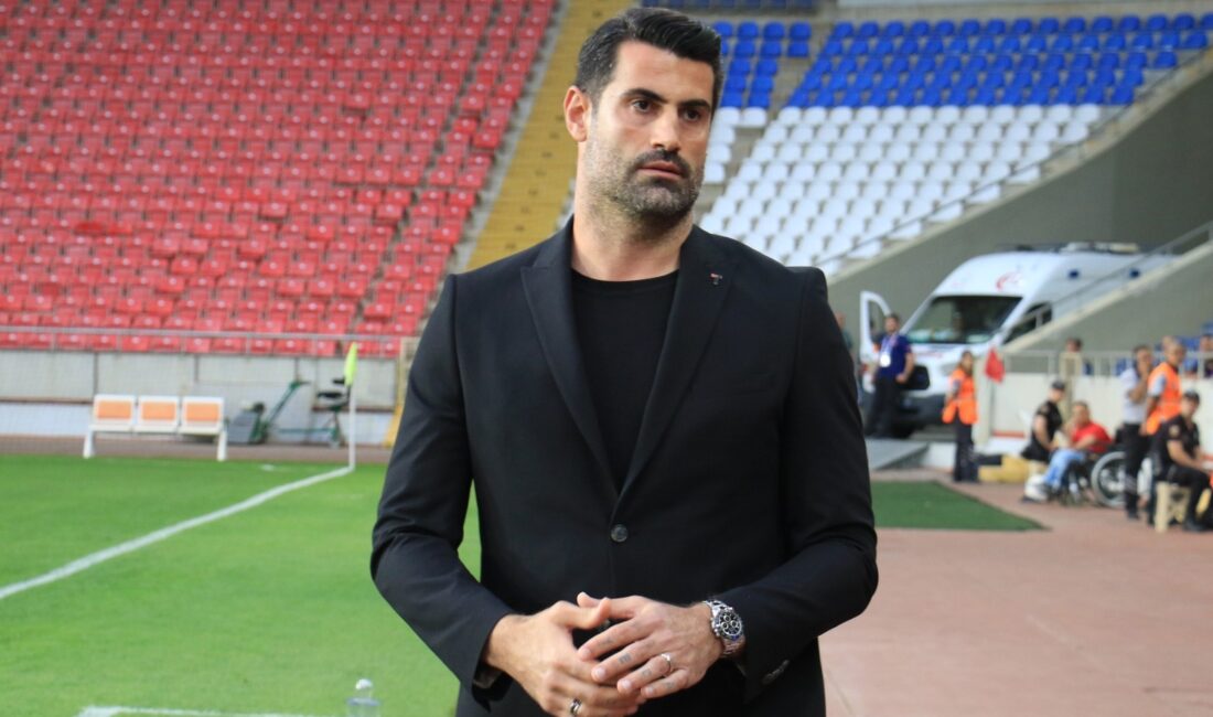 Gençlerbirliği’nde yeni dönem: Volkan Demirel Başkent ekibinin başına getirildi Trendyol Süper Lig'e yükselen Gençlerbirliği, teknik direktörlük görevine Volkan Demirel'i