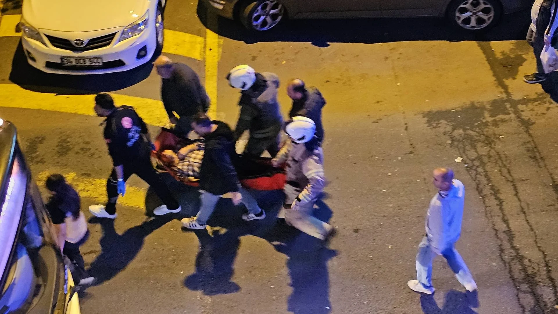İstanbul’da Eski eşinin oturduğu binaya yanıcı madde atarak yangın çıkaran