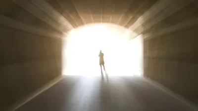 Çinli bilim insanları, ölümün eşiğinden dönen 48 kişinin yaşadığı deneyimleri