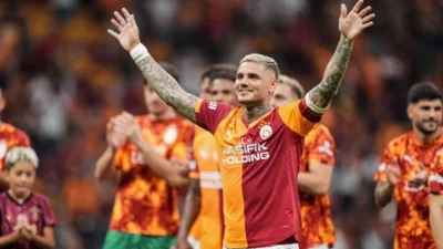 Galatasaray'da sözleşmesi sezon sonunda bitecek olan yıldız futbolcu Mauro Icardi'nin