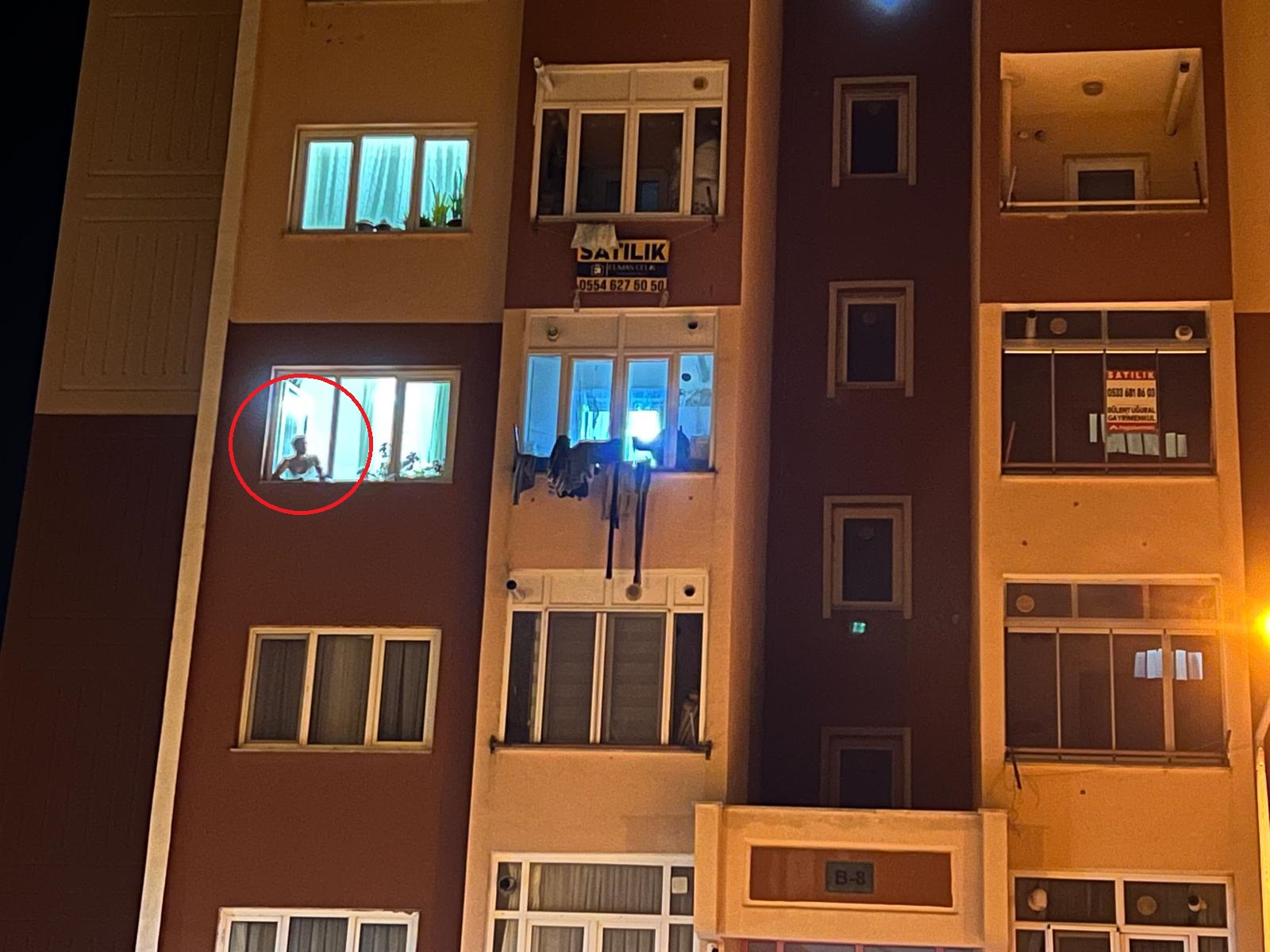 Tartıştığı kayınpederini bıçakla yaralayan Muammer S., eşinin şikayeti üzerine polise