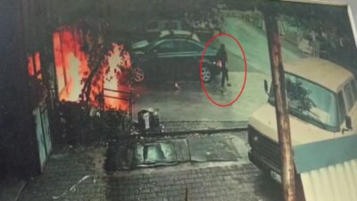 Kastamonu'da bir Tamir bakım servisinde çıkan yangında otomobilin yakıt deposu