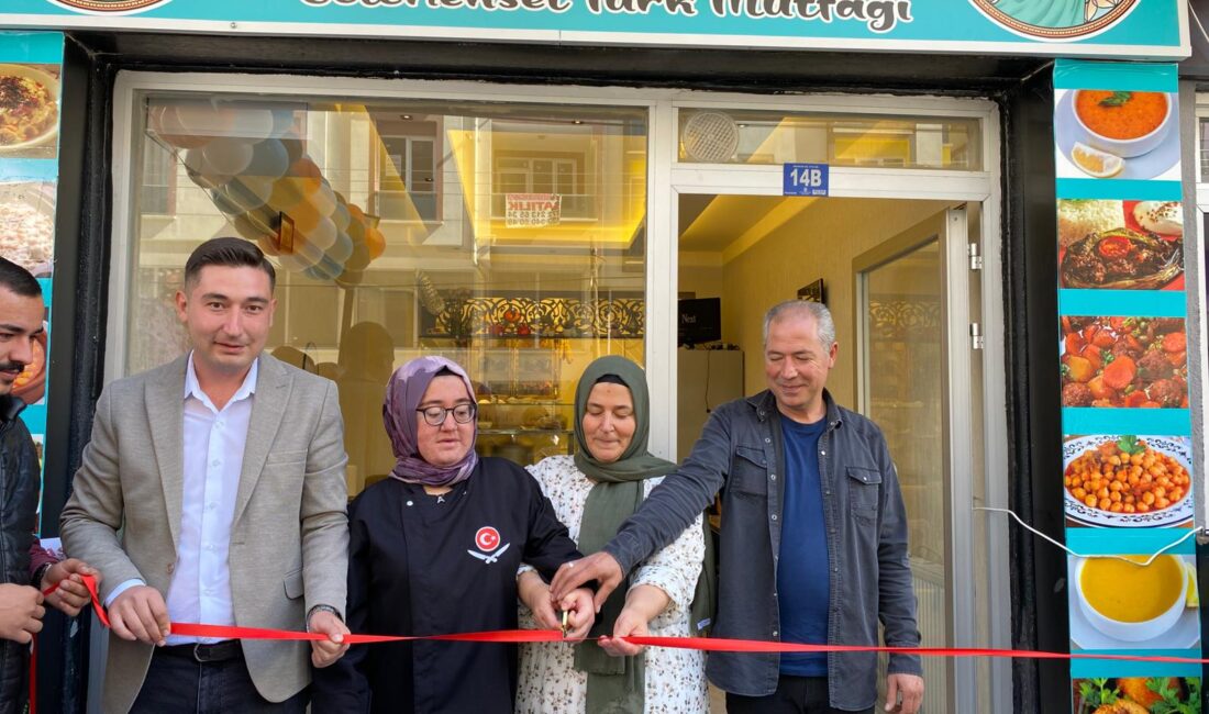 Afyonkarahisar Erenler Mahallesi 2754. Sokak’ta “Tebessüm Geleneksel Türk Mutfağı” adıyla