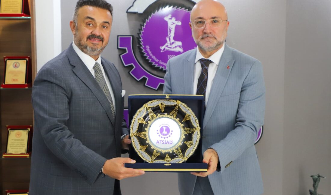 Ak Parti Afyonkarahisar İl Başkanı Turgay Şahin ve Ak Parti