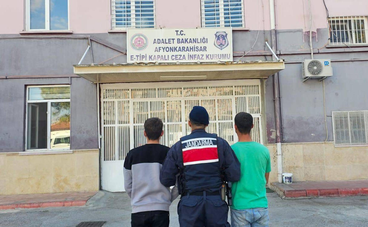 Afyonkarahisar İl Jandarma Komutanlığı ekiplerince yürütülen titiz çalışmalar sonucunda, Işıklar