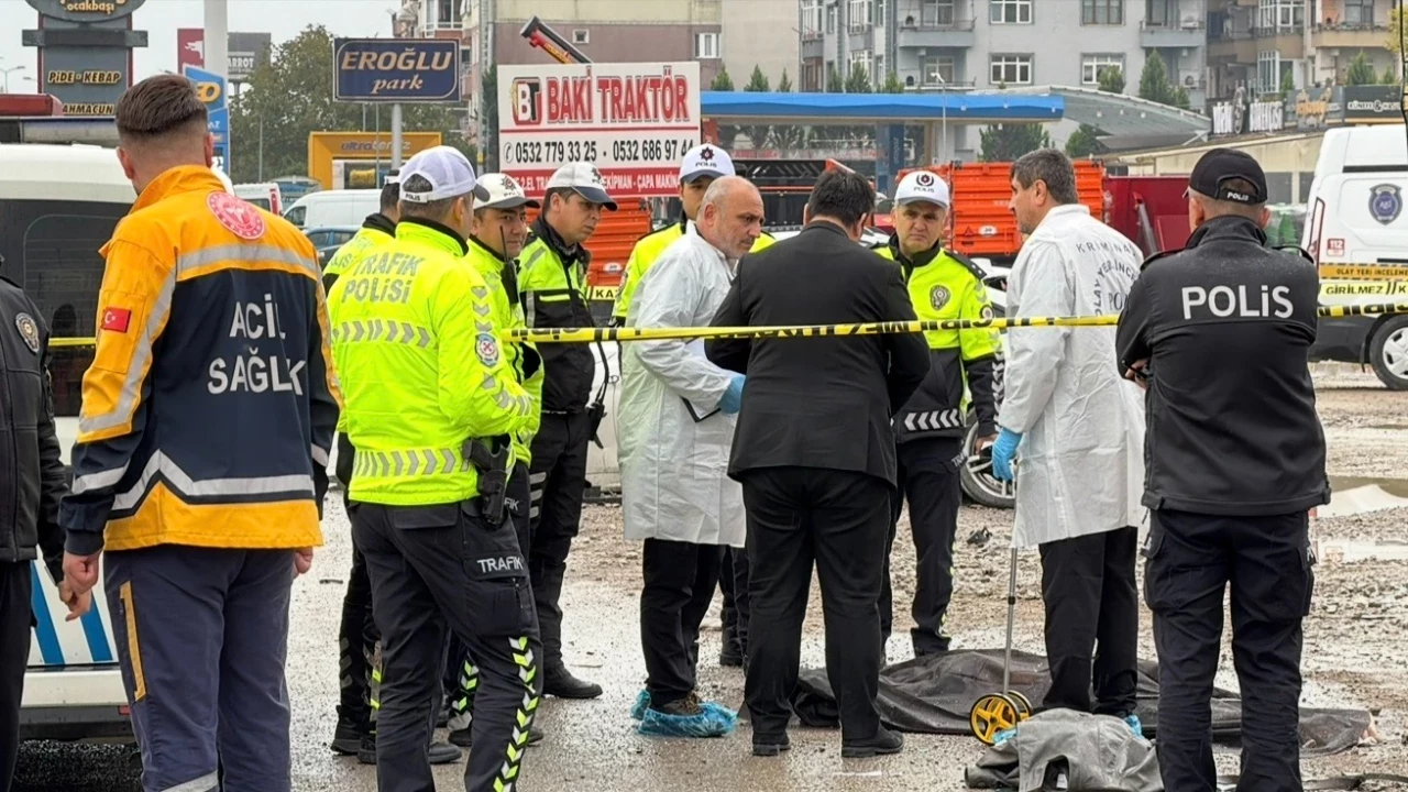 Bartın-Zonguldak yolunda alkollü sürücü Furkan Turan'ın (30) kullandığı otomobil, önce
