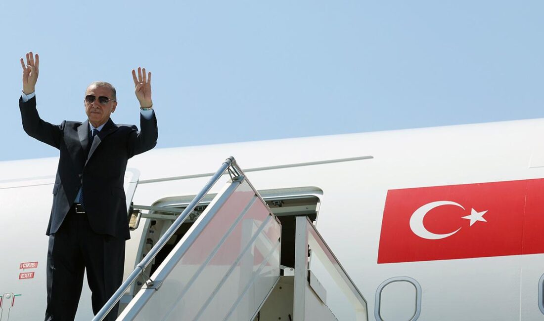 Cumhurbaşkanı Recep Tayyip Erdoğan, resmi temaslarda bulunmak üzere "TRK" uçağıyla