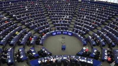 Almanya Federal Meclisi’nde yaz-kış saati uygulaması yeniden tartışma konusu oldu.