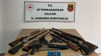 Afyonkarahisar'da jandarma ekipleri, düğün ve eğlencelerde havaya ateş açarak kamu