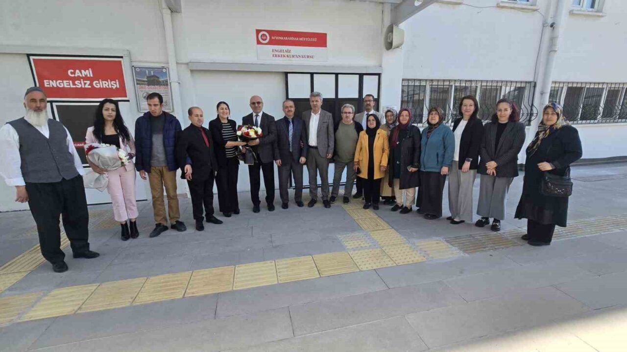 Afyonkarahisar’da Aile ve Sosyal Hizmetler İl Müdürü Bilal Erdoğan koordinesinde