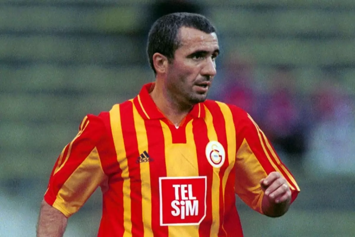 Süper Lig ekiplerinden Eyüpspor, teknik direktör Selçuk Şahin ile yollarını