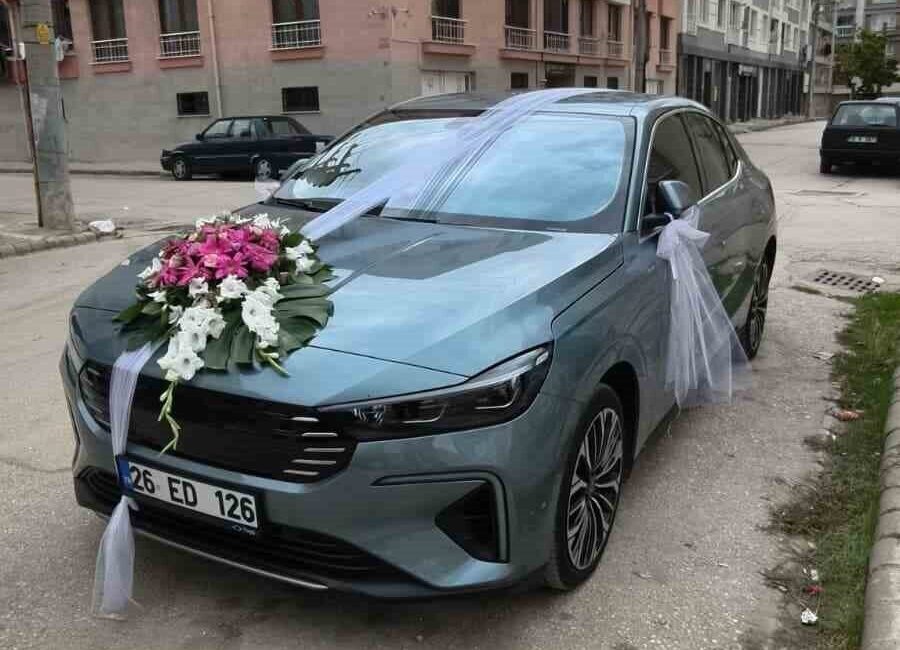 Eskişehir’de yaşayan ve dünya evine giren Büşra ile Emre Tuncer