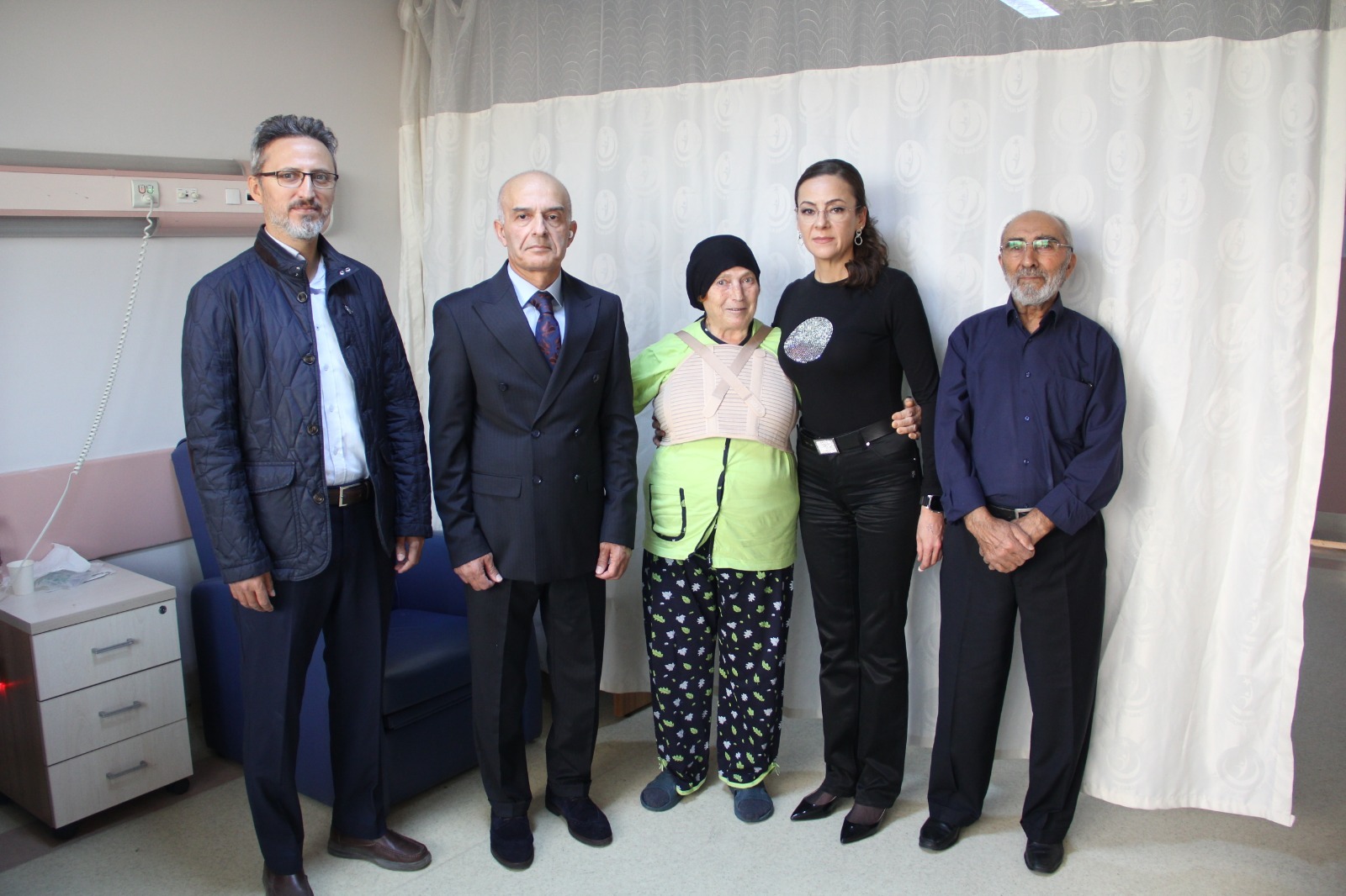 Afyonkarahisar Devlet Hastanesinde gerçekleştirilen başarılı açık kalp ameliyatı ile 70