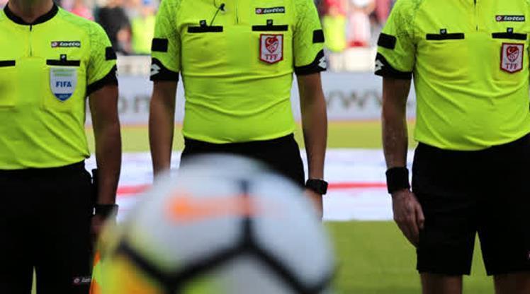 Süper Lig'in 9. haftasında yapılacak maçlarda düdük çalacak hakemler açıklandı.
