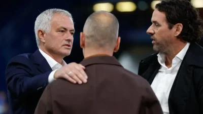 Ana Sayfa › Spor › Mourinho Krizle Boğuşuyor! Dev Derbi