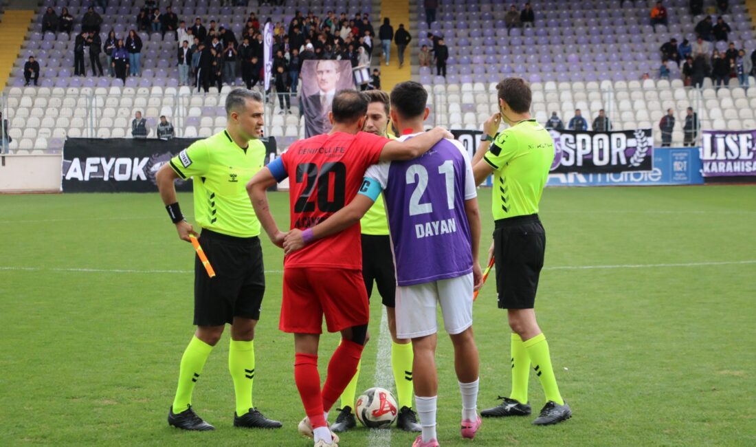 Afyonspor’un eski kaptanı Nazmi Candoğan, Denizli İdmanyurdu formasıyla eski takımına