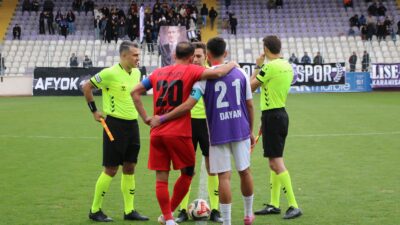 Afyonspor’un eski kaptanı Nazmi Candoğan, Denizli İdmanyurdu formasıyla eski takımına