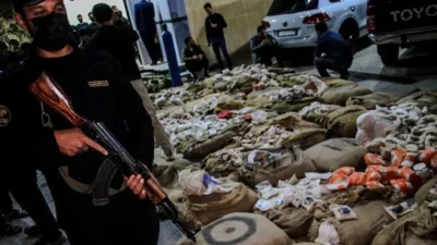 Suriye'nin Şam kırsalında düzenlenen operasyonda, uyuşturucu şebekesine ait 12 milyon