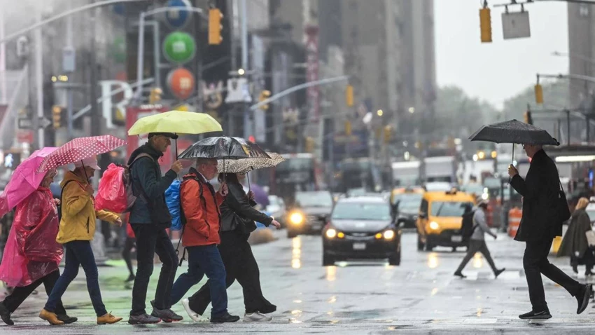 Şiddetli yağış ve fırtına felaketi: 2 kişi hayatını kaybetti ABD'nin New York kentini vuran şiddetli yağış ve fırtına nedeniyle