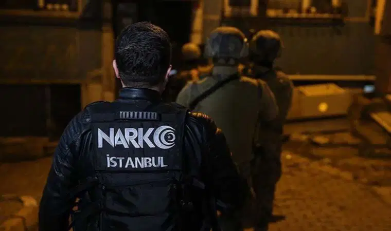 Uyuşturucu operasyonunda 2 kişi tutuklandı İstanbul Emniyet Müdürlüğü tarafından Pendik ilçesinde düzenlenen uyuşturucu operasyonunda, uyuşturucu