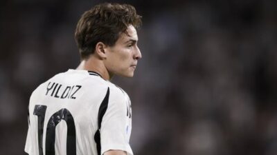 Manchester Unıted, Juventus forması giyen Kenan Yıldız için İtalyan kulübüne