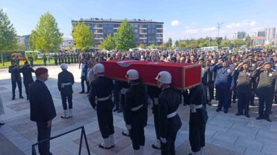 Kıbrıs’ta meydana gelen trafik kazasında şehit olan 26 yaşındaki Teğmen