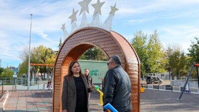 Afyonkarahisar Belediye Başkanı Burcu Köksal, devam eden park yenileme ve