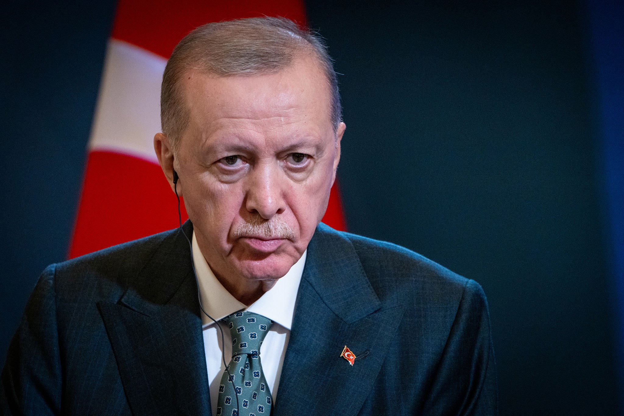 Cumhurbaşkanı Erdoğan'ın talimatıyla DDK, sahte e-imza ile diploma ve ehliyet