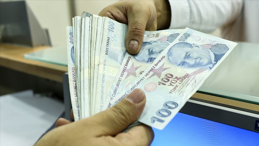 Devlet memurlarının saat başına fazla mesai ücretleri yeni yılda 12