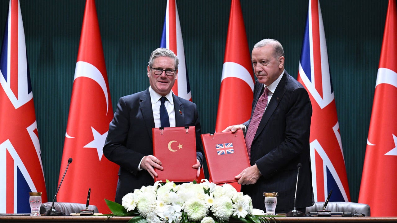 Milli Savunma Bakanlığı, İngiltere ile imzalanan Eurofighter Typhoon savaş uçağı