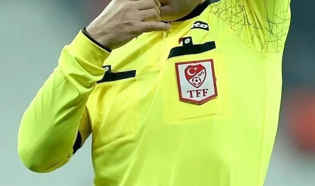 Özgür Özel’in 5.5 milyon TL’lik hakem bahis iddiasına savcılık soruşturma başlattı CHP Genel Başkanı Özgür Özel'in Göztepe maçındaki haksız kırmızı kart