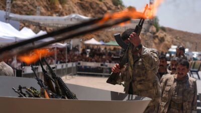 Terör örgütü PKK, Öcalan’ın çağrısı üzerine kendini feshettiği 12. Kongre’de
