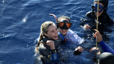 Milli sporcu Şahika Ercümen, Gazze halkına dayanışma mesajı vermek amacıyla