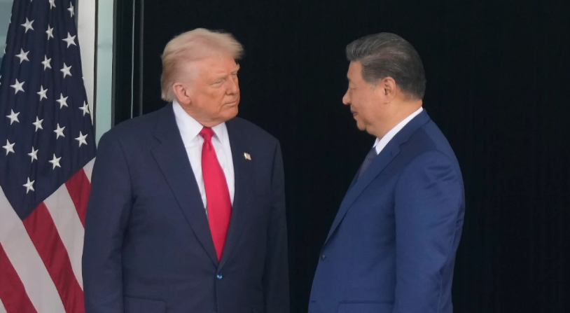 Trump ve Şi Cinping’den Busan Zirvesi: İlişkileri doğru rotada ilerletme mesajı ABD Başkanı Donald Trump ile Çin Devlet Başkanı Şi Cinping,