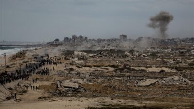 Ateşkes anlaşmasını onaylamasının ardından İsrail ordusunun Gazze Şeridi'nde işgal ettiği