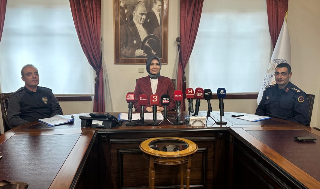 Afyonkarahisar’da düzenlenen güvenlik zirvesinde, kent genelinde yürütülen asayiş, trafik ve