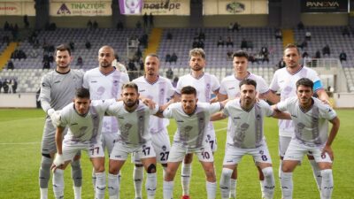 Karşılaşmanın ilk golünü ev sahibi ekip adına 34. dakikada İlker