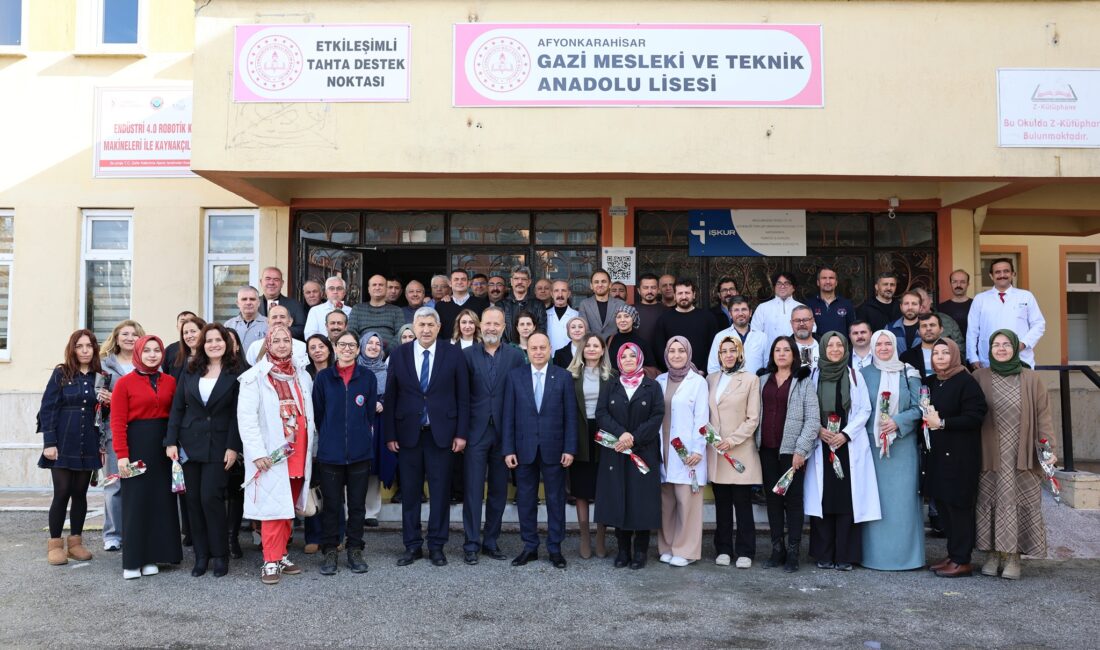 Afyonkarahisar Ticaret ve Sanayi Odası Yönetim Kurulu Başkanı ve Gazi