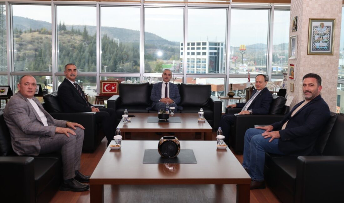 Afyonkarahisar Cumhuriyet Başsavcısı Mehmet Patlak, Afyonkarahisar Ticaret ve Sanayi Odası’nı